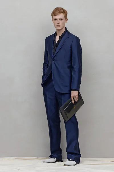 Look 20